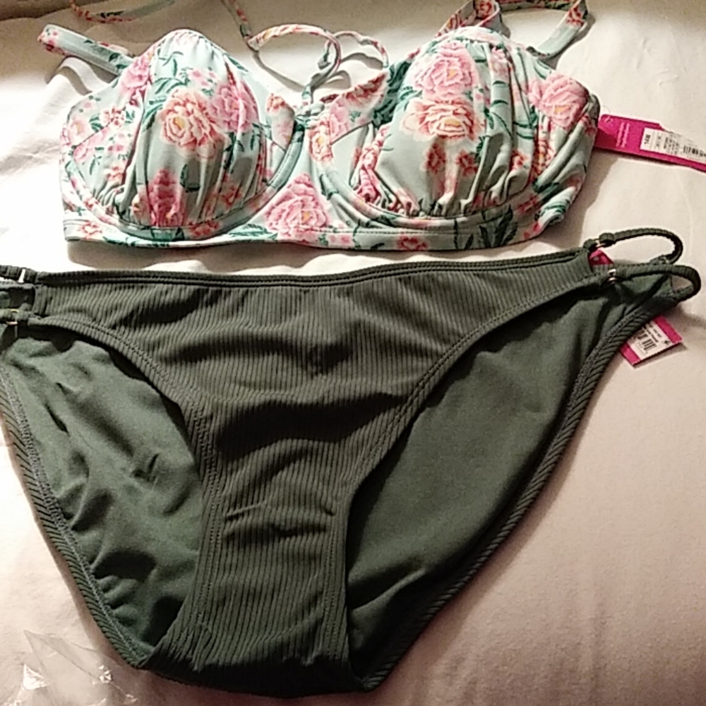 New brand with tag bikini swimming suit